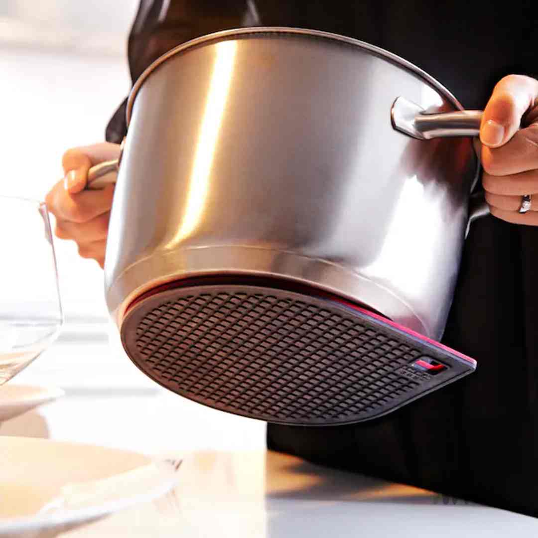 زیر قابلمه ای سیلیکونی