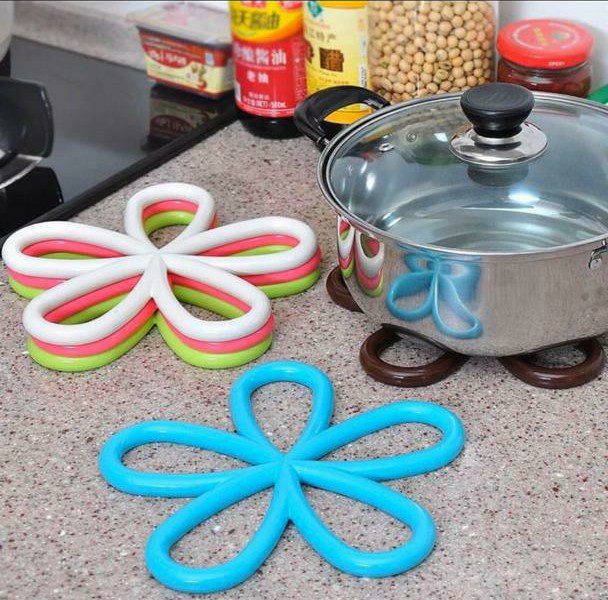 زیر قابلمه ای طرحدار