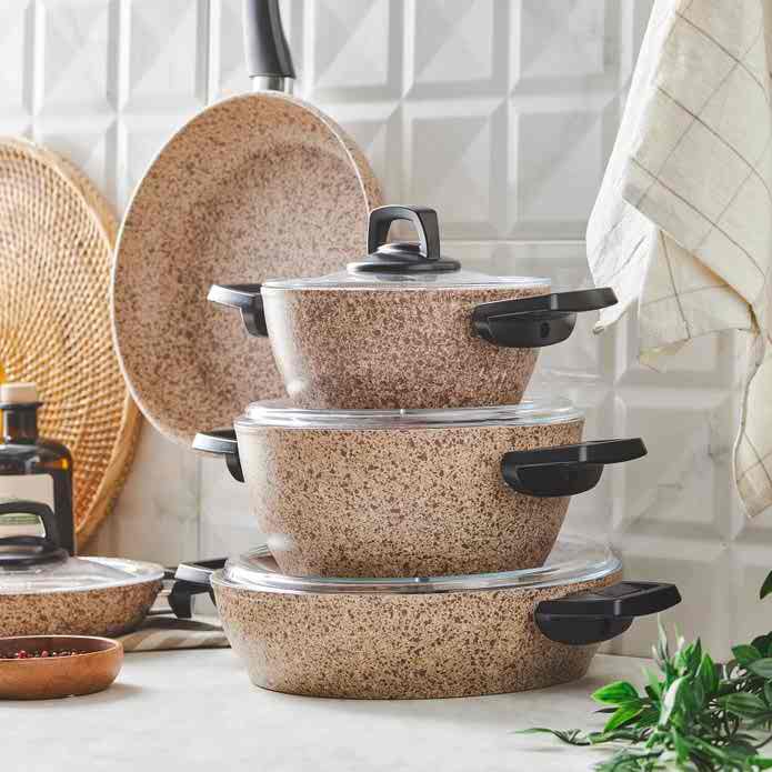 قابلمه گرانیتی کرم