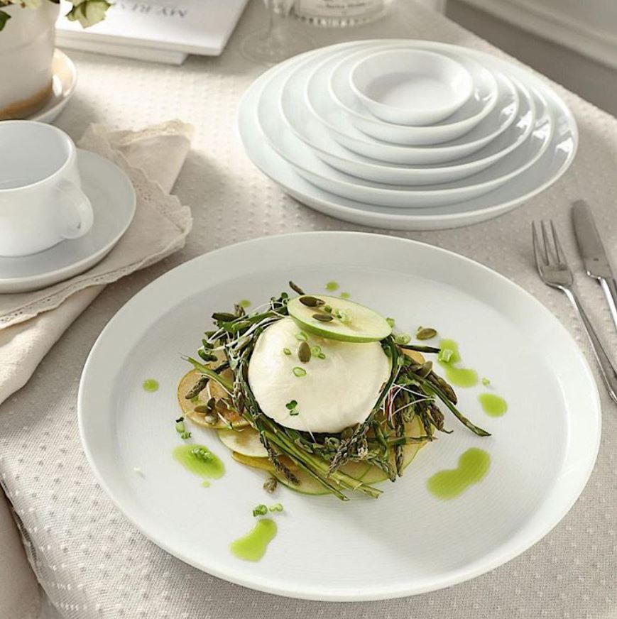 بشقاب چینی لفتیکا