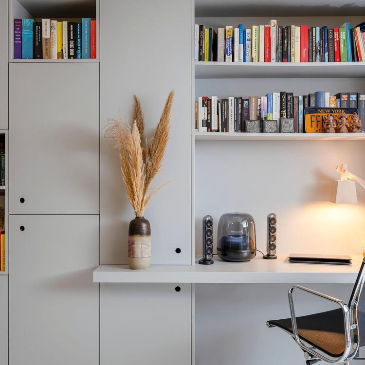 خرید اسپیکر رومیزی با طراحی مینیمال