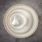طراحی ارگونومیک چینی زرین سرویس 35 پارچه شهرزاد طرح اسکوآیر