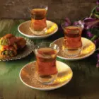 نعلبکی زیر استکانی چینی زرین طرح پرسین زرین