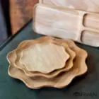 بشقاب تخت چوبی ستاره ای نارون کوچک R2437