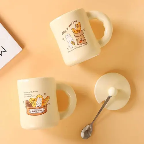 ماگ سرامیکی BAKE YOUR DAY درب دار همراه با قاشق