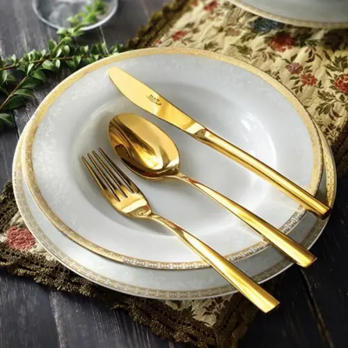 سرویس 136 پارچه ناب استیل PVD با جعبه پایه دار