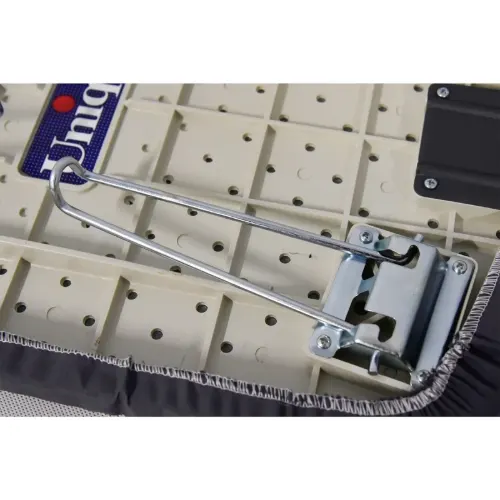 مشخصات میز اتو نشسته کوچک یونیک UN-7010