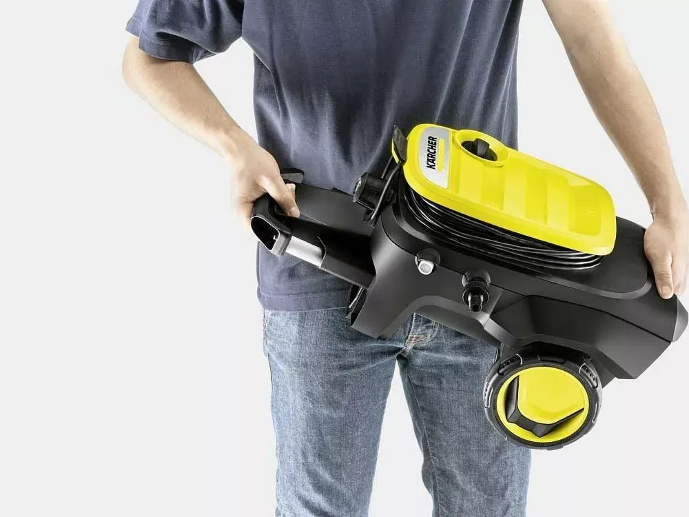 طراحی کارواش کارچر مدل K 5 Compact