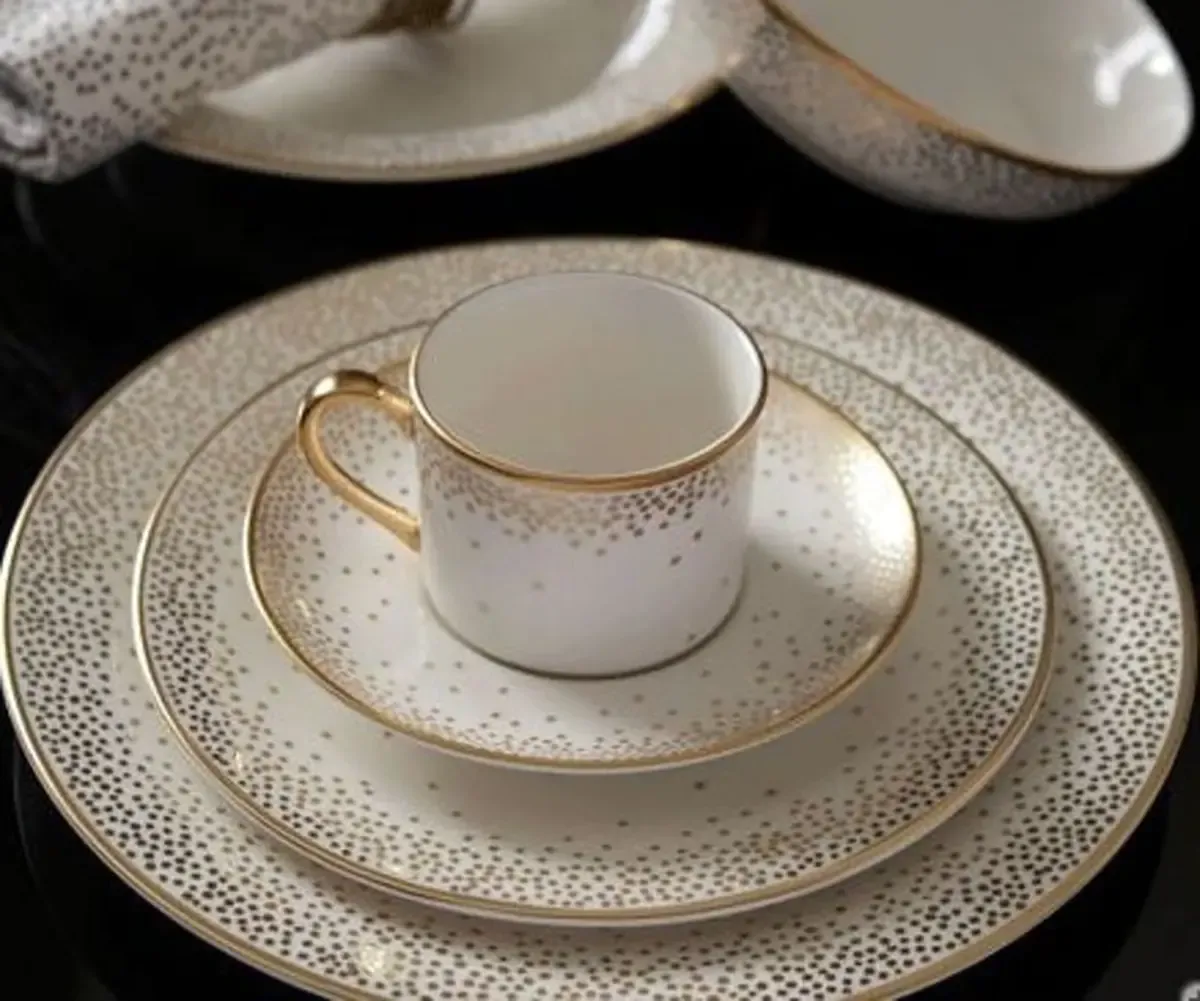 خرید آنلاین سرویس چینی زرین 18 نفره 