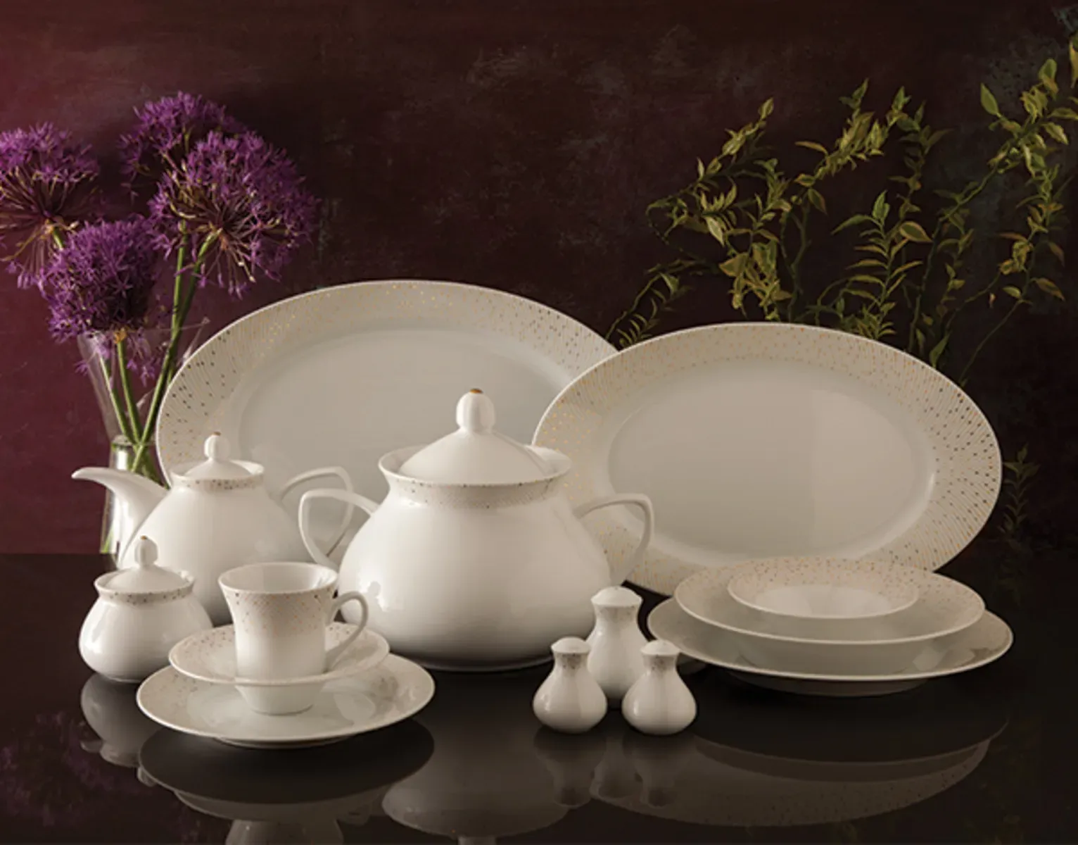 سرویس چینی زرین 18 نفره 