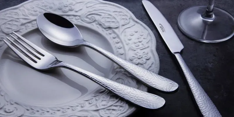 بهترین  قاشق چنگال ۱۸ نفره ناب استیل 86 پارچه