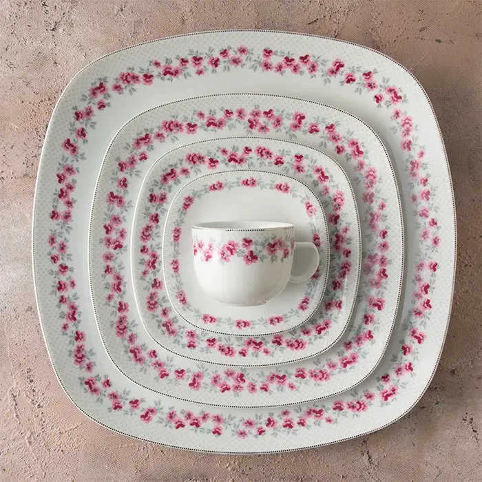 خرید بشقاب چینی کلاسیک