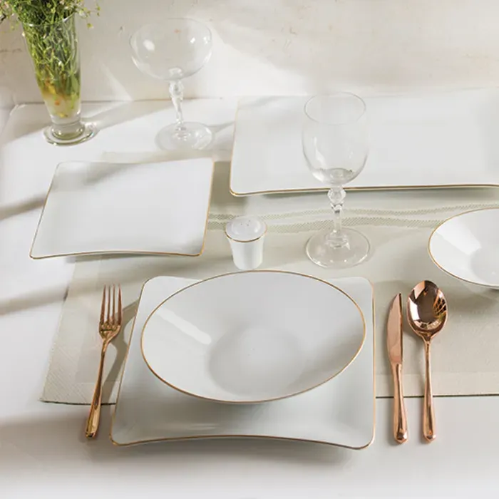 ظروف چینی زرین وینچی طرح لب طلا