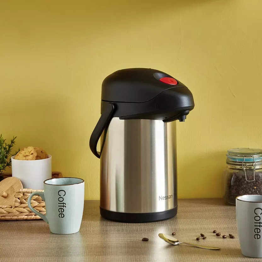 مقایسه فلاسک پمپی با فلاسک معمولی