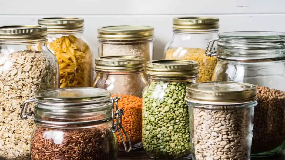 بانکه و جای حبوبات شیشه‌ای