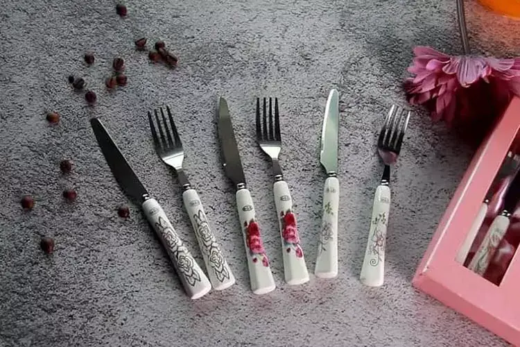 خرید چنگال میوه خوری