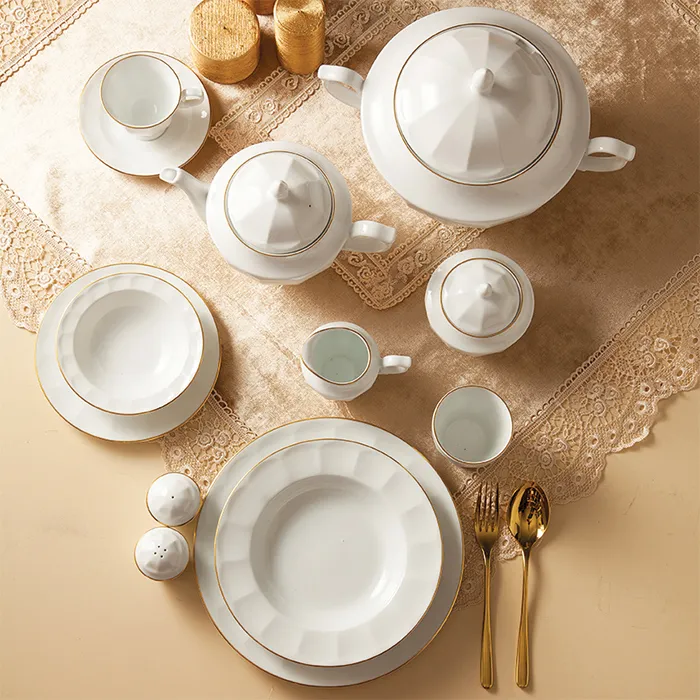 ویژگی‌های قالب نئوکلاسیک چینی زرین