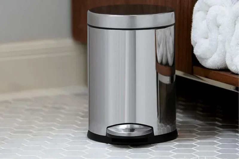 خرید سطل زباله پدالی برای آشپزخانه