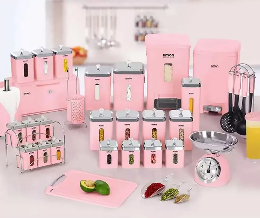 service-kitchen-pink-zarin-jahaz