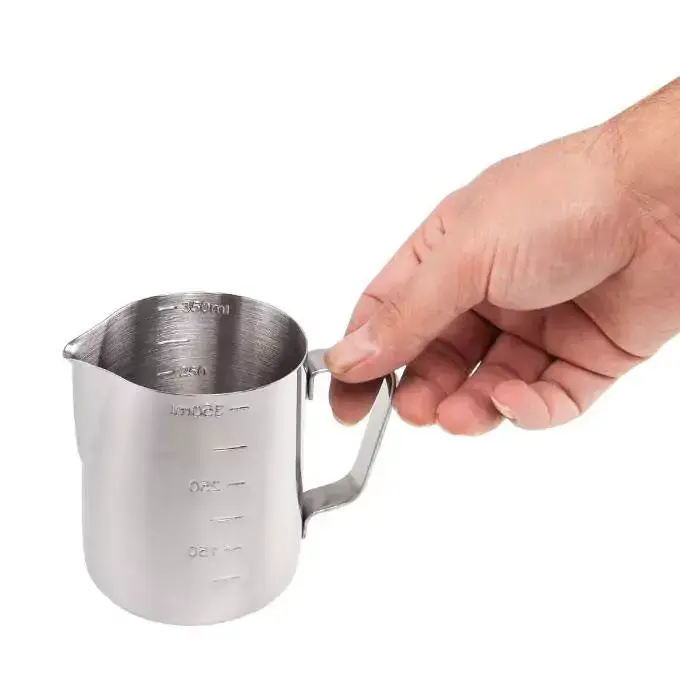 size-picher-still-making-cofee-milk