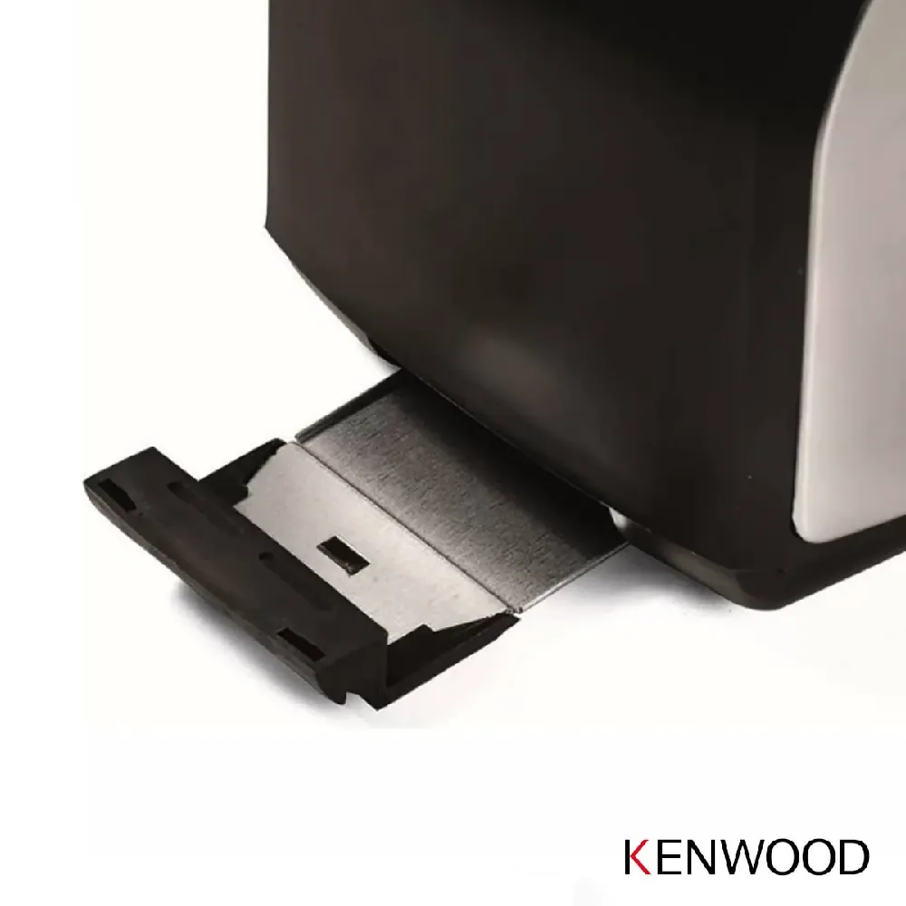 خرید توستر کنوود با برخورداری از سینی خرده نان و یخ زدایی