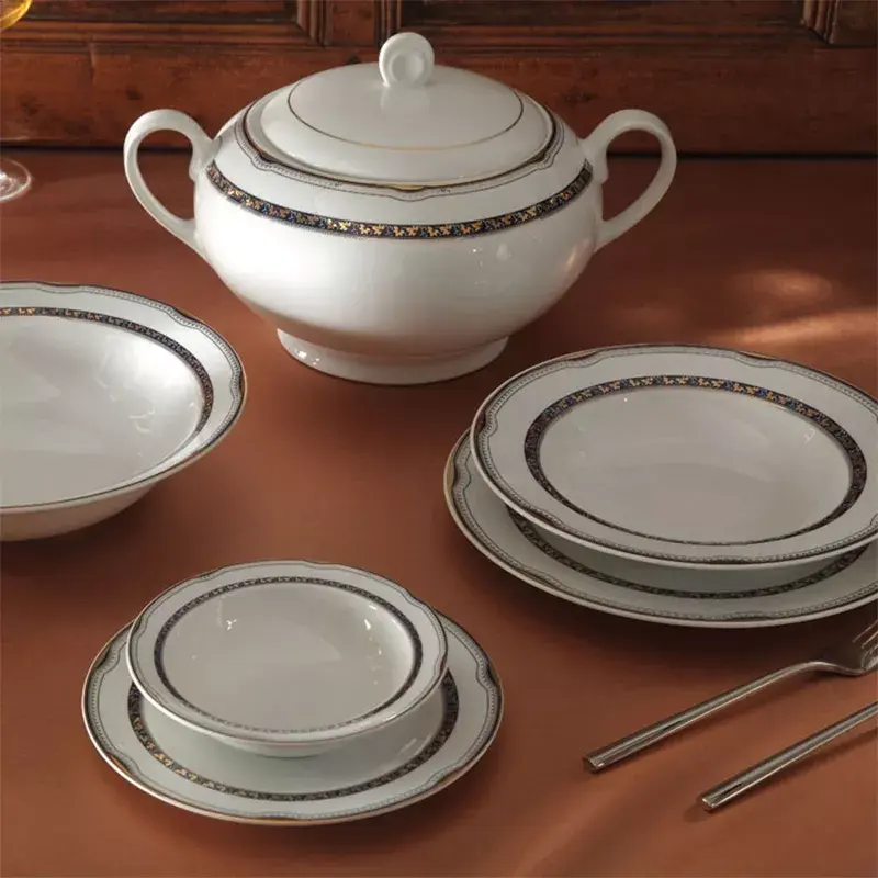 سوپ خوری چینی زرین در زرین جهاز